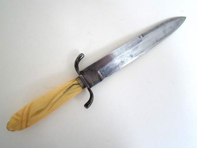 A RARE, Early California 'GOLD RUSH' period Sheffield Bowie Knife circa 1848-1854 — image 4